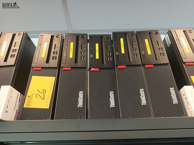 Lot 26 - desktop lenovo thinkcentre. 5 stuks - afbeelding 1 van  3