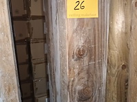 Lot 26 - houten balk. 4 stuks