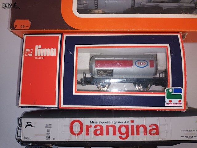 Lot 26 - lima vrachtwagens en aanhangwagens. 5 stuks - afbeelding 2 van  4