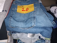 Lot 26 - merkkledij korte broeken. 12 stuks