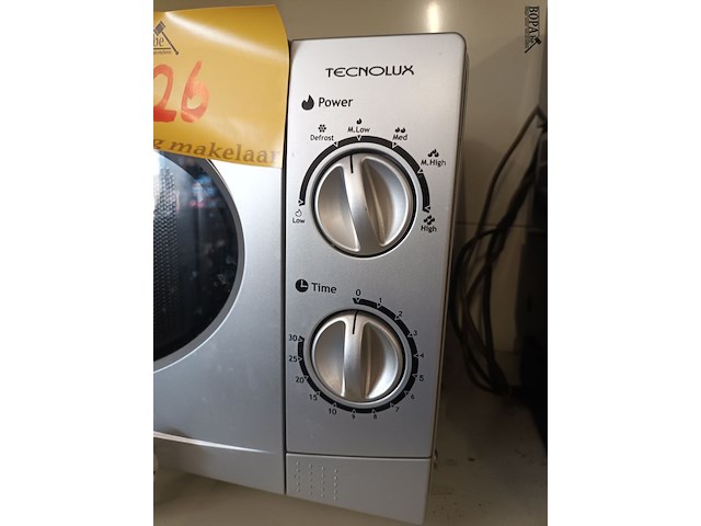 Lot 26 - microgolfoven technolux - afbeelding 2 van  3