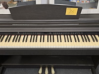 Lot 26 - piano werkend - afbeelding 2 van  4