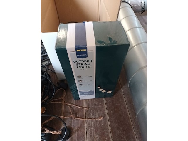 Lot 26 - prikkabels en lampen - afbeelding 6 van  6