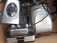 Lot 26 - radio’s en wekkerradio’s. 10 stuks - afbeelding 3 van  4