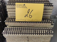 Lot 26 - rechte rails - 102 stuks