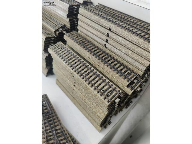 Lot 26 - rechte rails - 102 stuks - afbeelding 3 van  3