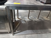 Lot 26 - rvs werktafel - afbeelding 2 van  3