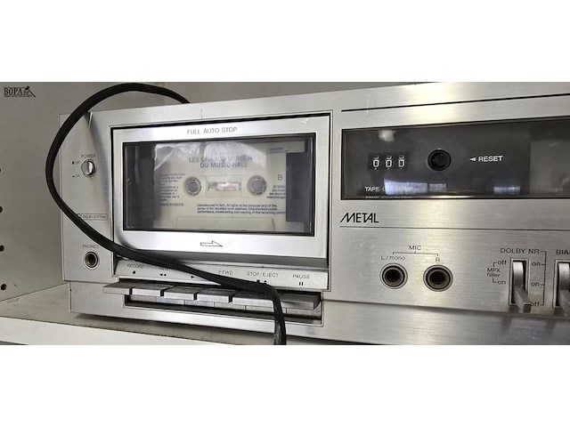 Lot 26 - sanyo stereo casette deck - afbeelding 3 van  3