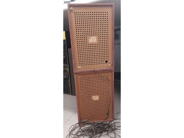 Lot 26 - speakers philips - afbeelding 2 van  3