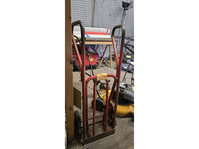 Lot 26 - steekwagen traploper - afbeelding 2 van  4