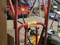 Lot 26 - steekwagen traploper - afbeelding 2 van  4