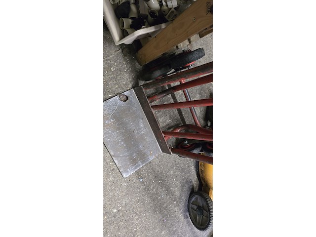 Lot 26 - steekwagen traploper - afbeelding 3 van  4