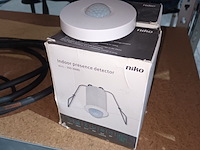 Lot 26 - verlichting en bewegingsdetectoren - afbeelding 3 van  3