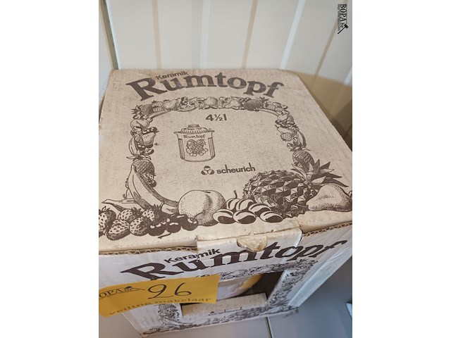 Lot 26 - vintage keramiek rumtopf - afbeelding 2 van  4