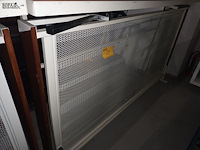 Lot 26 - vintage uitklapbaar bed - afbeelding 2 van  2