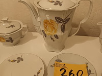 Lot 260 - art deco koffieservies. 23 stuks - afbeelding 3 van  5