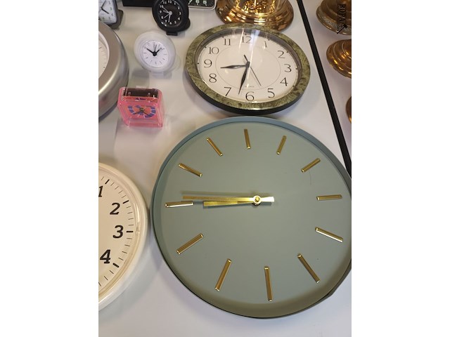 Lot 260 - klokken. 15 stuks - afbeelding 5 van  5