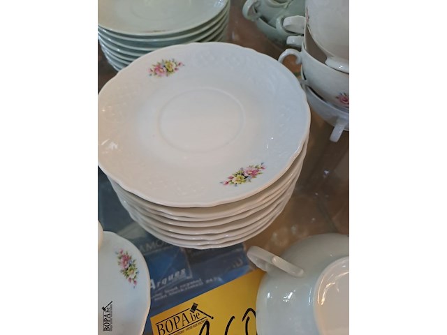 Lot 260 - vintage servies bavaria germany met bloemenmotief -20-delig - afbeelding 3 van  6