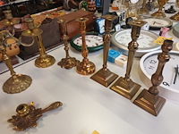 Lot 261 - kandelaars in koper. 14 stuks - afbeelding 5 van  5