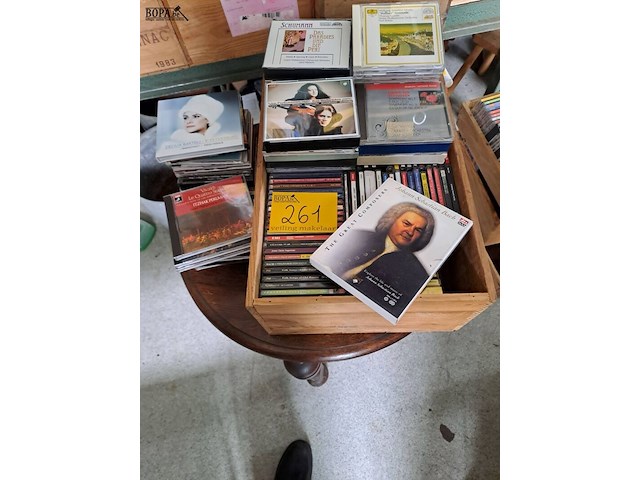 Lot 261 - lot cd's klassieke muziek - afbeelding 1 van  1