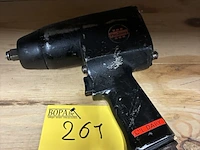 Lot 261 - pneumatische slagmoersleutel