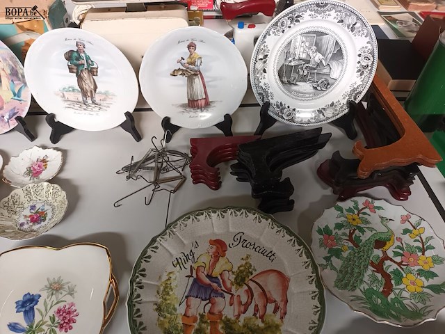 Lot 261 - sierborden. 30 stuks - afbeelding 2 van  6