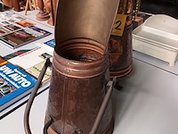 Lot 262 - koperen kolenemmer. 2 stuks - afbeelding 4 van  5
