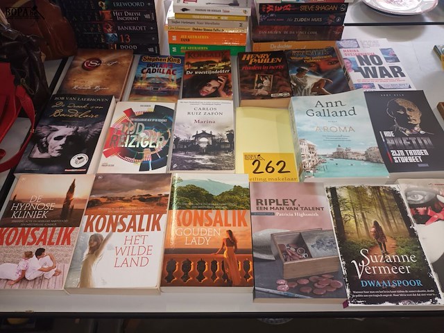 Lot 262 - romans en leesboeken. 33 stuks - afbeelding 4 van  4