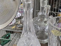 Lot 263 - vazen en karaffen 4 stuks - afbeelding 2 van  5