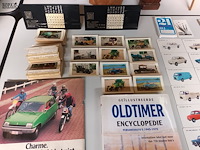 Lot 264 - automemorabilia boeken en prenten. 60 stuks - afbeelding 2 van  7