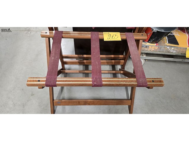 Lot 265 - houten bagagerek 2 stuks - afbeelding 2 van  3