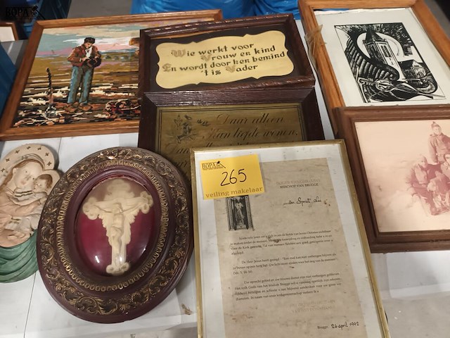 Lot 265 - kaders. 8 stuks - afbeelding 1 van  7