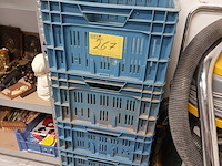 Lot 267 - blauwe stapelbare bakken , 5 stuks - afbeelding 1 van  1