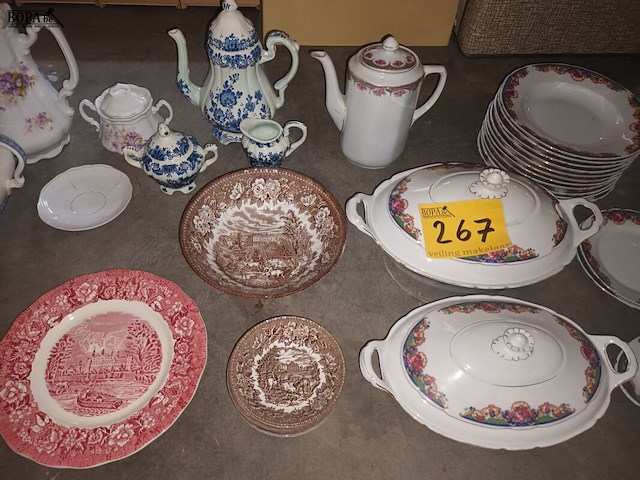 Lot 267 - brocante servies. 38 stuks - afbeelding 3 van  5