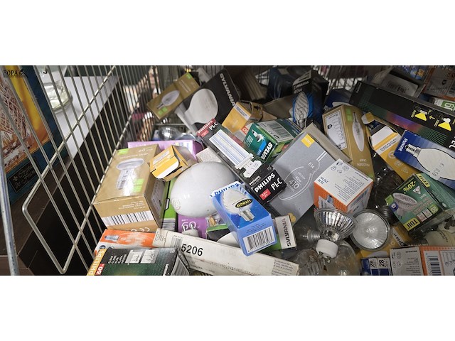 Lot 267 - groot lot diverse lampen - afbeelding 2 van  4