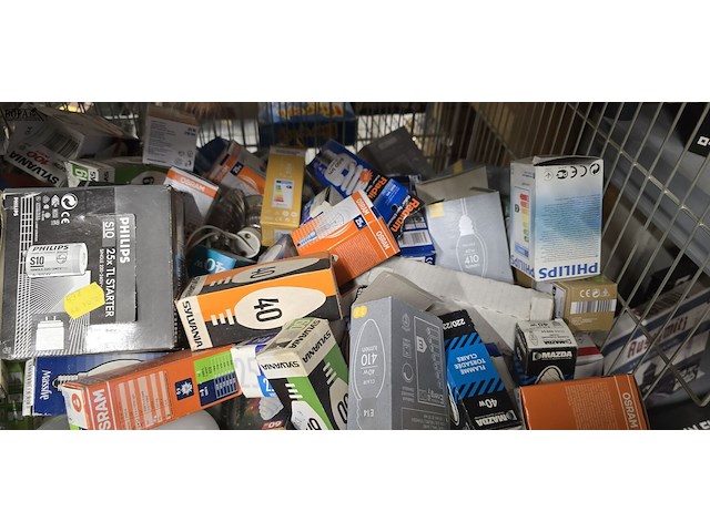 Lot 267 - groot lot diverse lampen - afbeelding 4 van  4