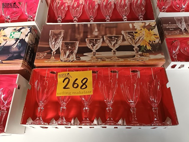 Lot 268 - glasservies cristal d’arques. 36 stuks - afbeelding 4 van  6