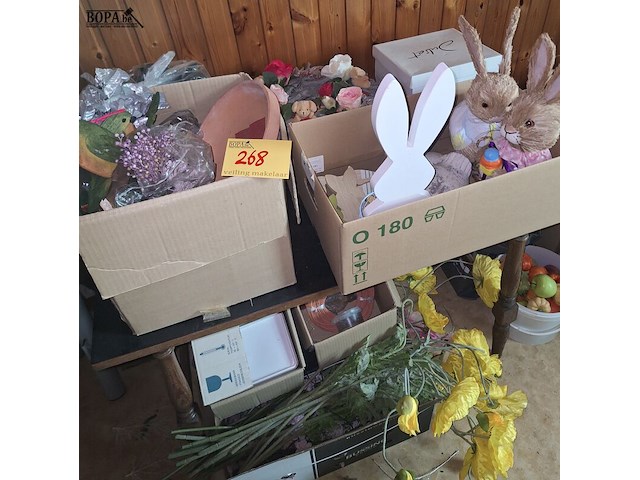 Lot 268 - lot seizoensdecoratie - afbeelding 2 van  2