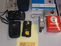 Lot 269 - fototoestellen, verrekijker en flits - afbeelding 5 van  5