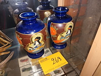Lot 269 - japanse vazen. 2 stuks - afbeelding 1 van  6