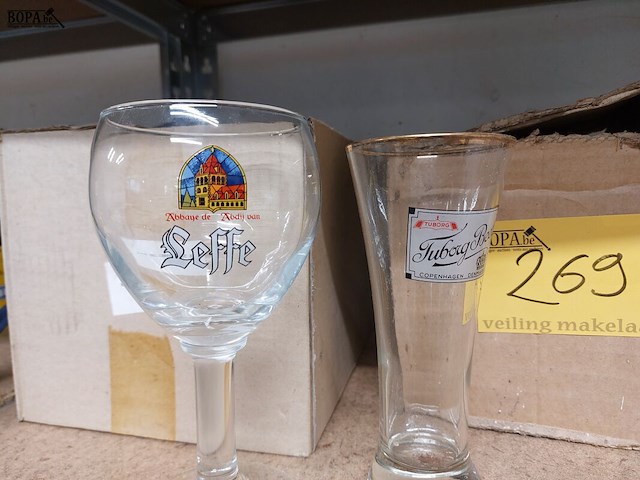 Lot 269 - lot glazen, leffe, tuborg…. - afbeelding 3 van  3