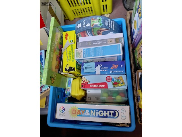 Lot 269 - lot spel jonge kinderen - afbeelding 2 van  3