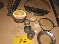 Lot 27 - antieke lenzen en knijpbril. 13 stuks