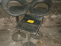 Lot 27 - barkrukken. 3 stuks