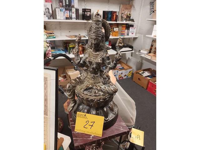 Lot 27 - bronzen beeld godin - afbeelding 1 van  5
