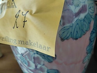 Lot 27 - chinese vaas - afbeelding 2 van  3