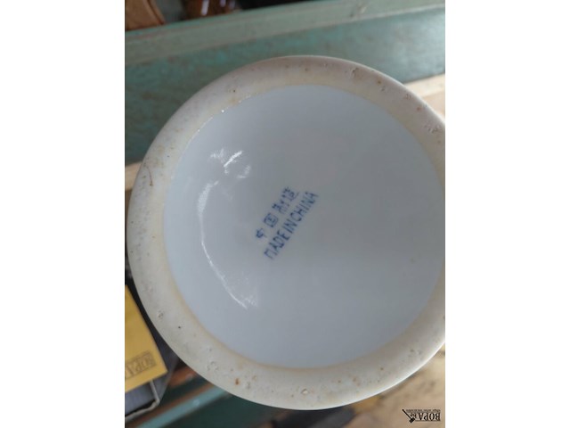 Lot 27 - chinese vaas - afbeelding 3 van  3