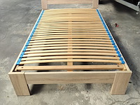 Lot 27 - eenpersoonsbed - afbeelding 1 van  3