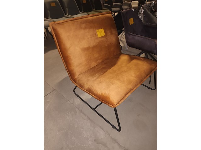 Lot 27 - fauteuil cognac - afbeelding 1 van  4
