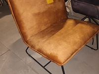 Lot 27 - fauteuil cognac